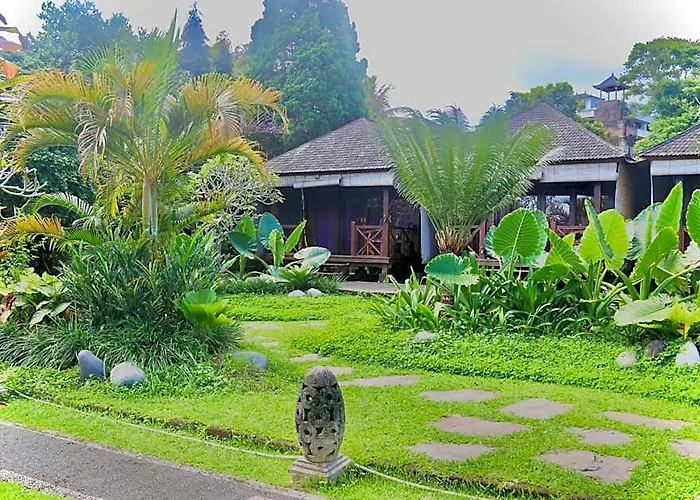 Puri Karang 3*